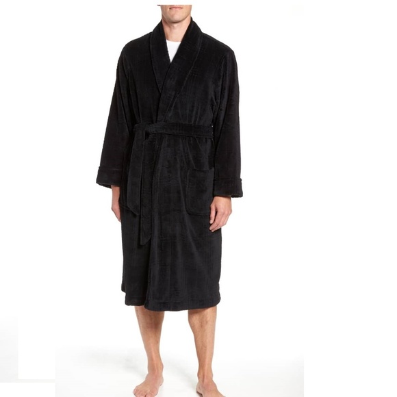 Majestic Other - Majestic Mens Plush Fleece Robe Black Window
